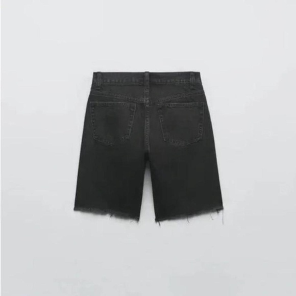 Zara Black Denim Women Shorts - Picture 2 of 3